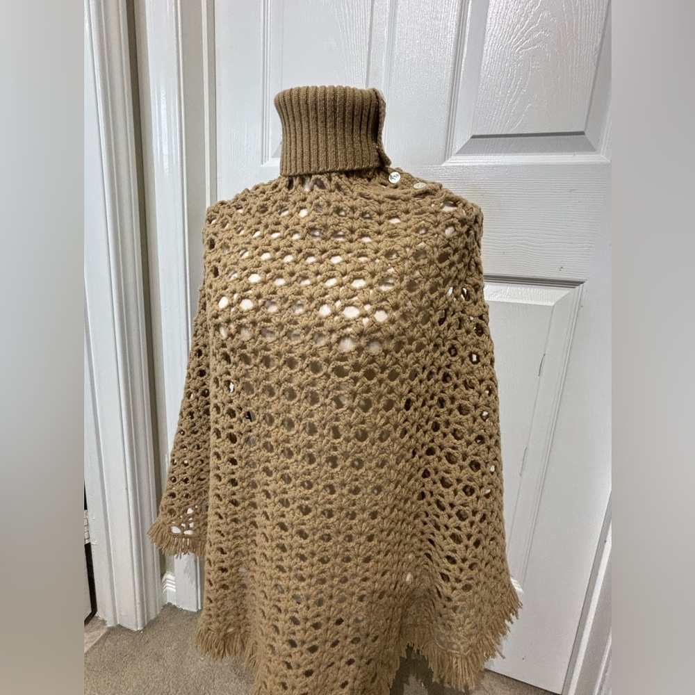 Club Monaco Wool Crochet Poncho Tan O/S EUC